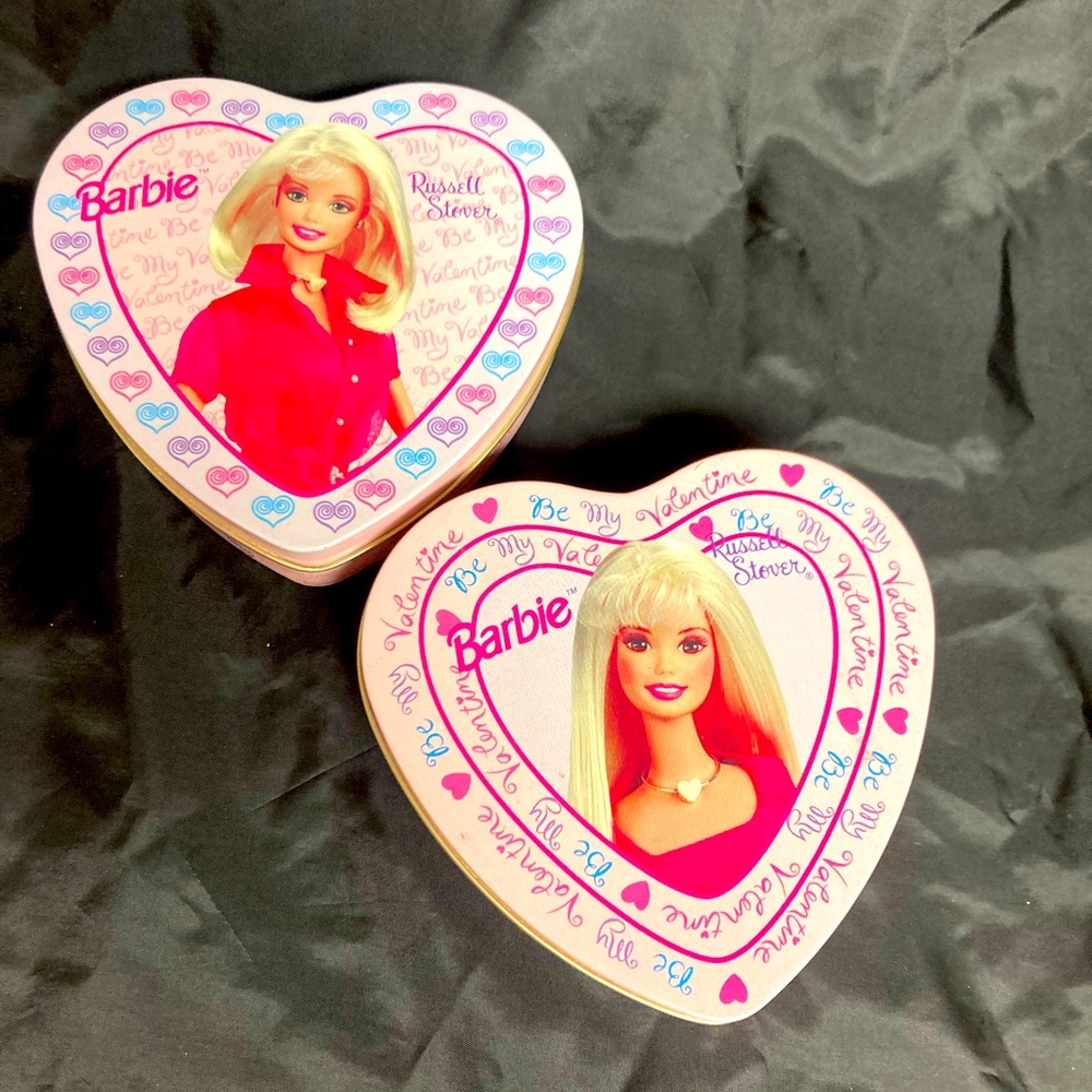 2 Barbie Valentine Tins 1999 - Picture 1 of 7